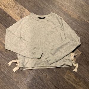 Abercrombie cropped sweatshirt
